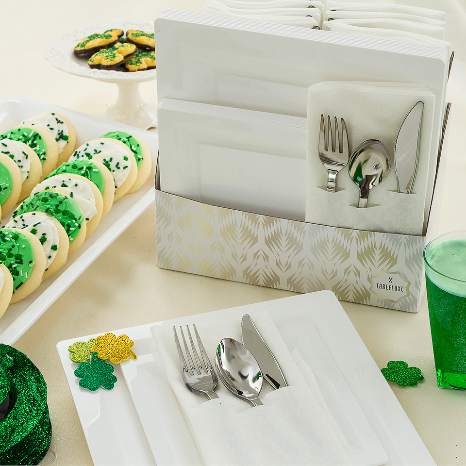 Our Table for Ten is perfect for hosting gatherings of ten people! Order online at specified retailers to receive in time for St. Patrick's Day! #StPatricksDay #Tableluxe 